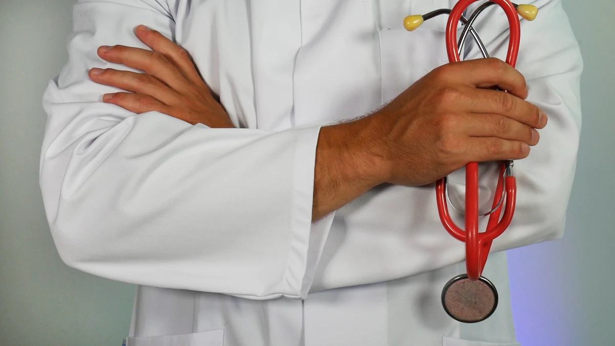 ¿Cuánto gana un médico en México? Tabulador IMSS